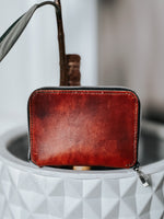 Cargar imagen en el visor de la galería, Full-Grain Zippered Passport Wallet
